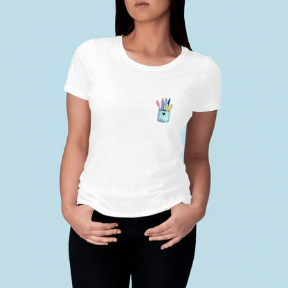 T-Shirt Pot de Crayons coloris Blanc – cadeau maîtresse original | Boutique Emy Bill